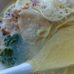 IKoMiKi - スープも美味しい