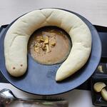 IKoMiKi - 米粉ナン添えのカレー