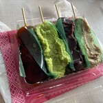 つつみ屋 天童店 - 仕切りが付いていて味が混ざらないし取り出しやすかったです