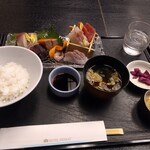 お食事処 多七 - 刺身