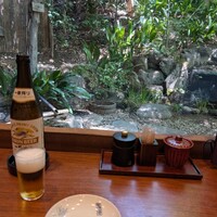菊水楼 うな菊 ホテル椿山荘東京店 - お庭に面したカウンターで