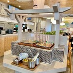 ⼿打ちと創造 はなまるうどん - 店内_2025年8月