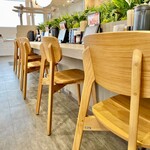 ⼿打ちと創造 はなまるうどん - 店内_2025年8月