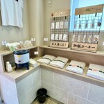 ⼿打ちと創造 はなまるうどん - 店内_2025年8月