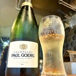 髙橋バーガー - シャンパン