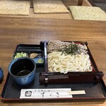 めん処すゞき - 料理写真:相盛り　蕎麦ときしめん