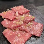 焼肉  炭聖 - 