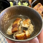 うなぎ 三代目 源内 - 