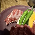 焼肉ホルモン 風土. - ジンギスカン盛り合わせ
      肩ロース、うで、サーロイン、ヒレ