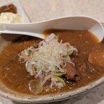 アカマル屋 - もつ煮込＠￥380円（外）