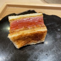 奥 - 