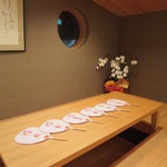 寿司 竹本 - 小上がりの席