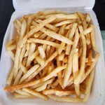 C&J Hamburger & Hotdog Stand - ラージフライ$6