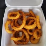 C&J Hamburger & Hotdog Stand - ラージオニオンリング$6