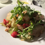 37 Steakhouse & Bar - 