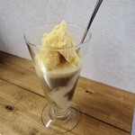 sunday zoo - バニラアイス