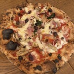 ピッツェリア ソジョルノ - カプリチョーザ2,200円