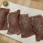 近江焼肉ホルモンすだく - 