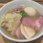 鴨出汁中華そば かわな - かわな(鴨出汁中華そば 塩 特製)