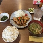 家庭料理居酒屋 よってって - 