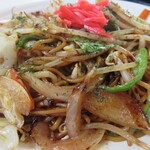 大廣食堂 - 豚こま肉、玉ねぎ、にんじん、もやし、キャベツ、ピーマン入り