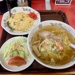 龍華 - Aランチ（880円）