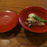 魚菜料理 縄屋 - ちゃいろまるはたと天然まいたけの椀