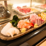 鮨 膳屋 - 刺身盛り合わせ