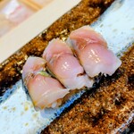 THE SUSHI TOKYO 旬 - シメサバ食べ放題おかわり3貫アップ