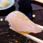 THE SUSHI TOKYO 旬 - カンパチ食べ放題おかわりリフト