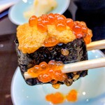 THE SUSHI TOKYO 旬 - ウニとイクラ軍艦食べ放題おかわり特別メニューリフト