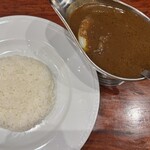 カレー専門店 B - 
