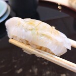 THE SUSHI TOKYO 旬 - ヒラメえんがわ食べ放題おかわり特別メニューリフト