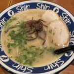 博多らーめん Shin-Shin 博多デイトス店 - 