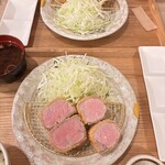 厚切りレアとんかつ ゆうとん - 