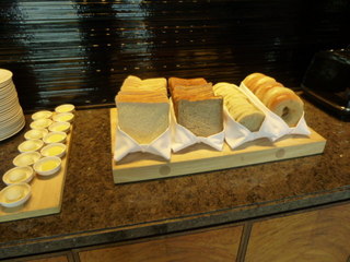 Four Seasons Hotel Hong Kong -