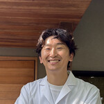 鎌倉 北じま - 北嶋さん、いつもありがとうございますm(_ _)m
      葉月の御料理もとても美味しかったです♪
      そして、とても楽しませていただきました。
      ではまた。