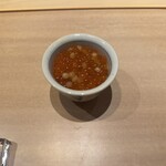 鮨　いの - ウニの混ぜご飯といくら(色が変わっている部分は茹でているそうです)