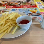 ジョイフル - ポテトフライ 180g 218円(税込)