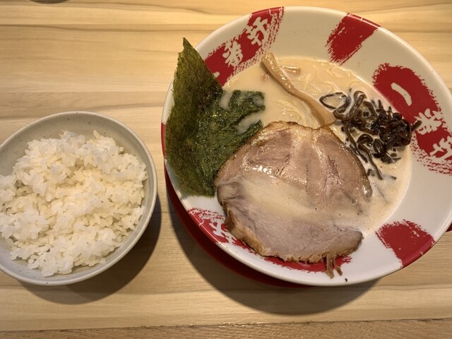 豚骨ラーメン ラーメン】『ZUBAAAN！豚骨魚介中華そば』がウマい - 心の雑草