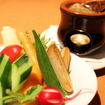 Nagomu - スティック野菜ばーにゃカウダ　みずみずしいスティック野菜をアンチョビベースの温かいソースで