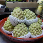 泰成水果店 - これは上物！台東産釈迦