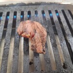 マルミ焼肉店 - 