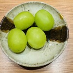 大阪天満宮 鮨とよなが - シャインマスカット