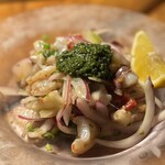 カルネジーオ イースト - 