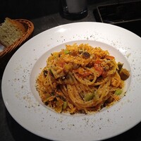 D'ORO HATSUDAI - 【パスタランチ】鶏肉のトマト煮込み、パプリカ、オリーブ、キャベツ、パルミジャーノ