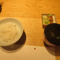 きじま 新横浜店 - 土鍋ご飯、赤出汁香の物セット