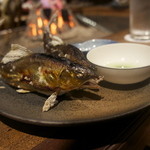 柳家 - 馬瀬川天然子持ち鮎塩焼き　蓼酢と田楽味噌で