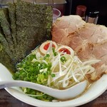 博多豚骨うまか丸 - 