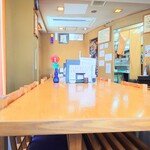 やぶ善 - 店内奥の席。